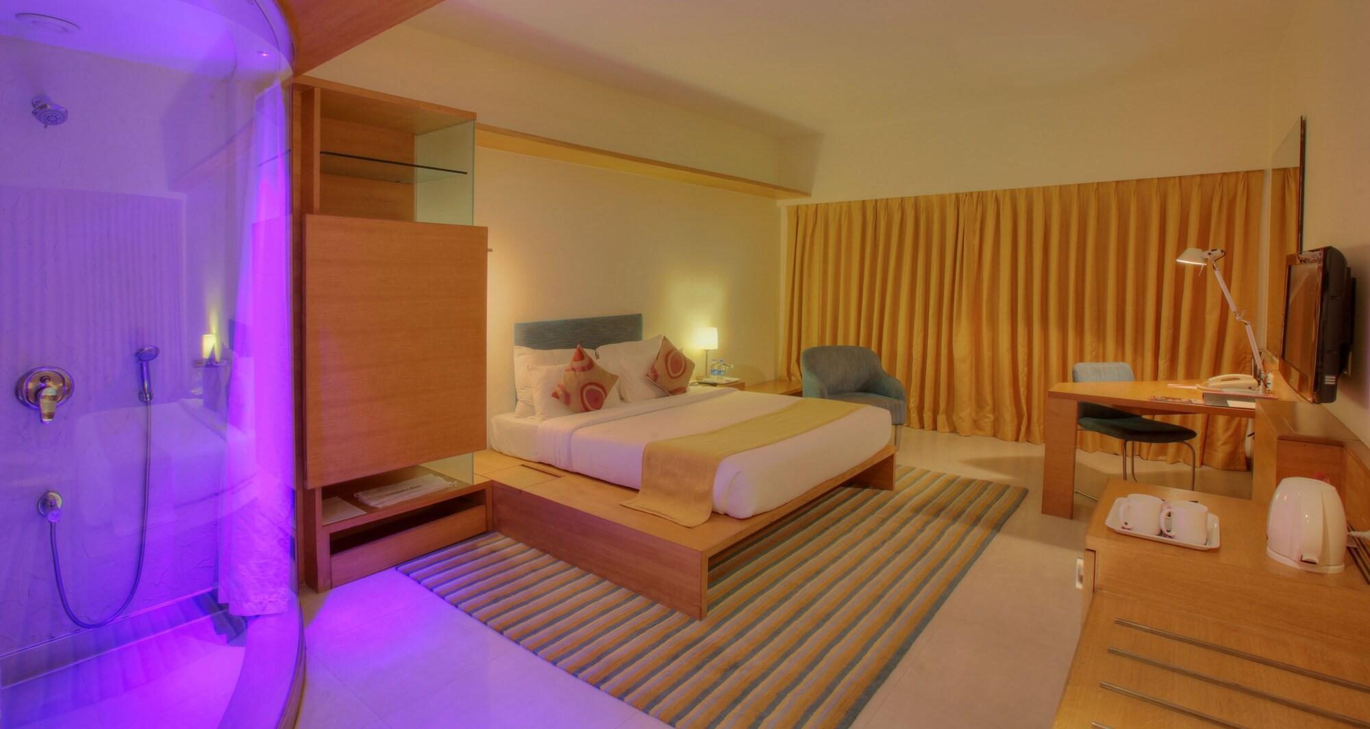 Hotel Parc Estique Pune Exterior foto