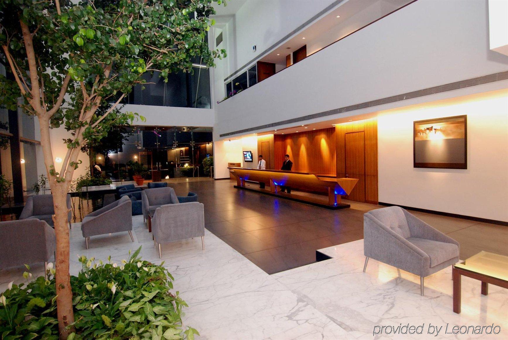Hotel Parc Estique Pune Interior foto